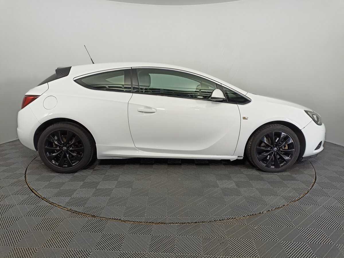 Купить Opel Astra с пробегом. Фото: #3