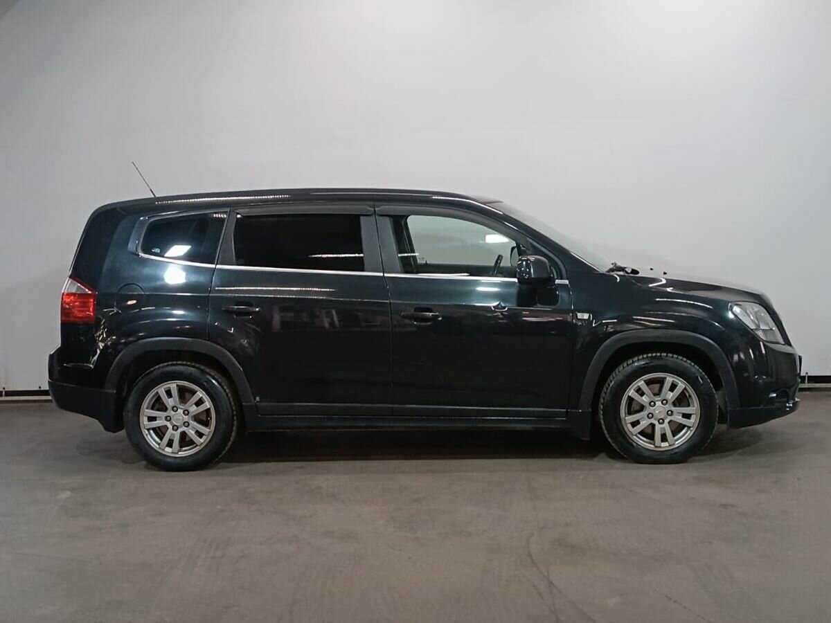 Купить Chevrolet Orlando с пробегом. Фото: #4