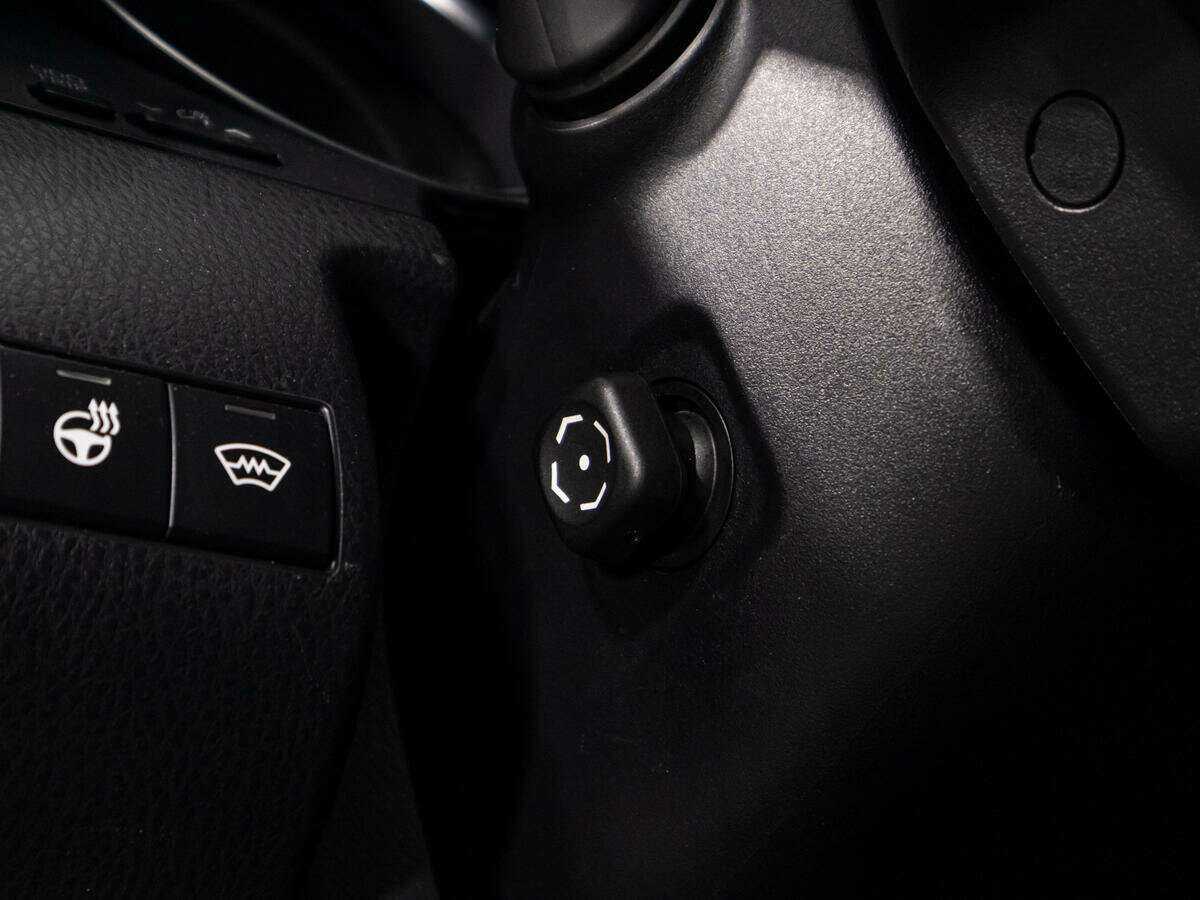 Купить Toyota Camry с пробегом. Фото: #16