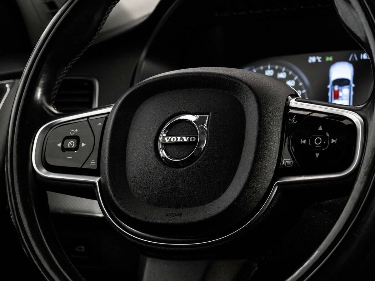 Купить Volvo XC90 с пробегом. Фото: #9