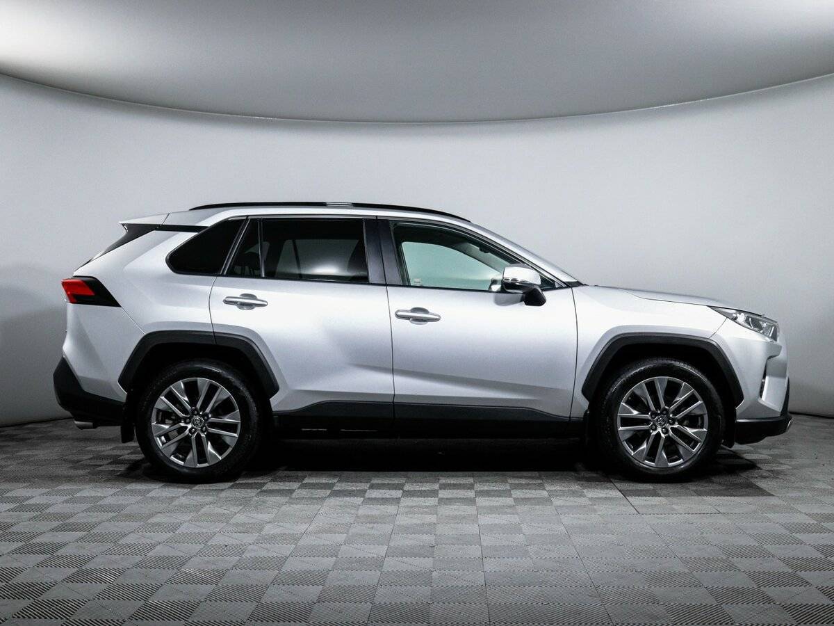 Купить Toyota RAV4 с пробегом. Фото: #3