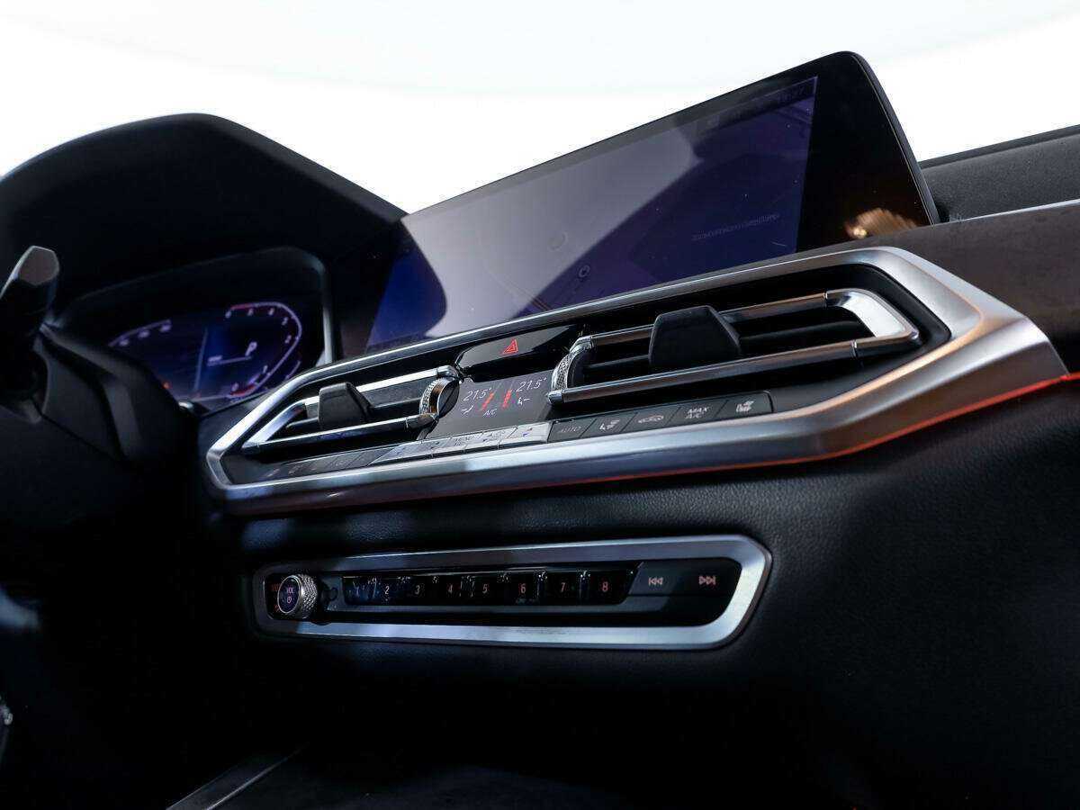 Купить BMW X5 с пробегом. Фото: #18
