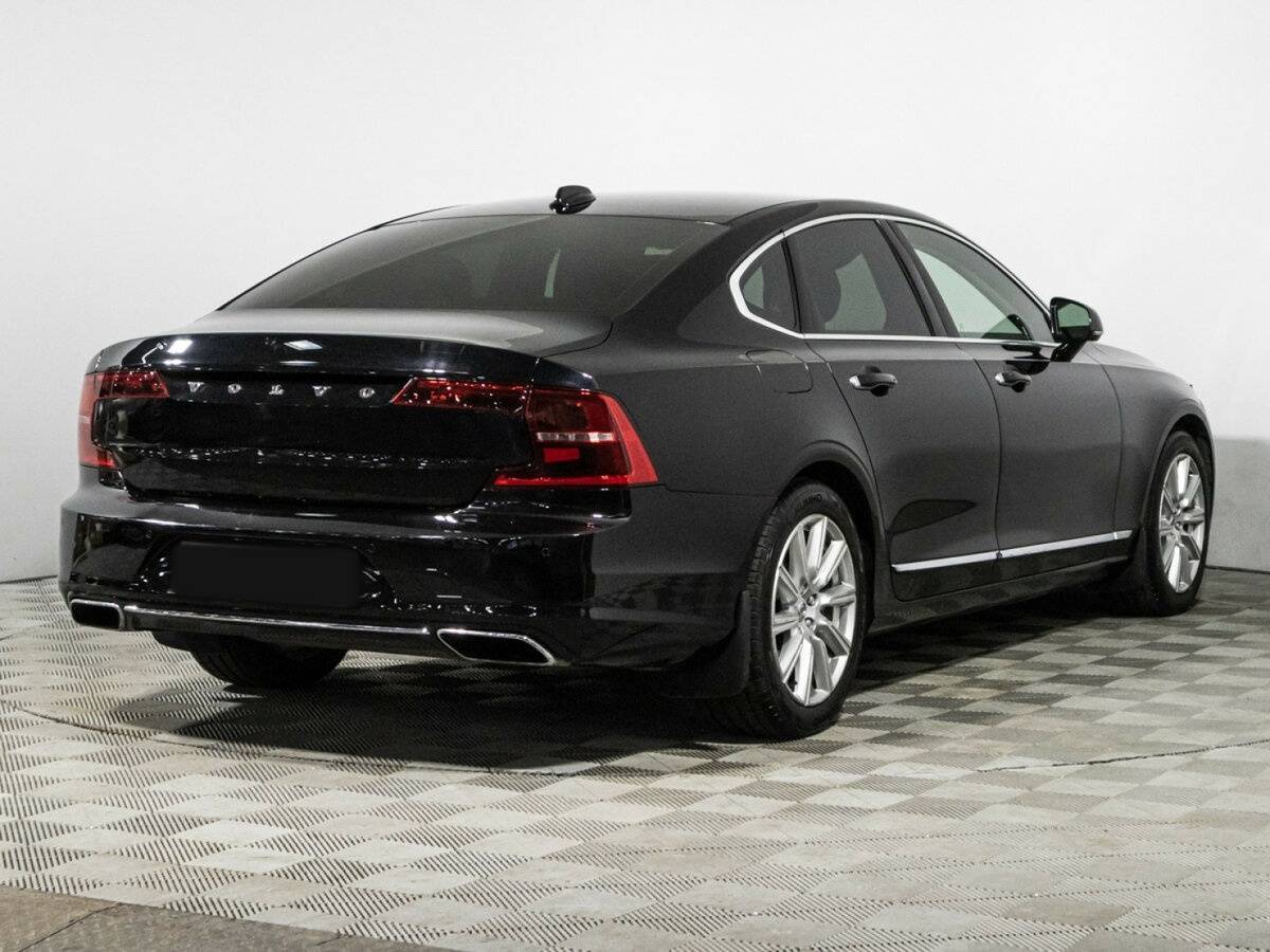 Купить Volvo S90 с пробегом. Фото: #4