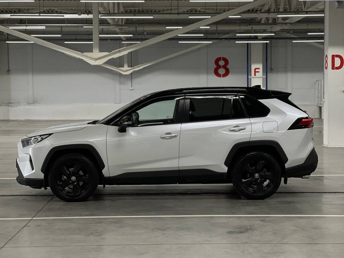 Купить Toyota RAV4 с пробегом. Фото: #7