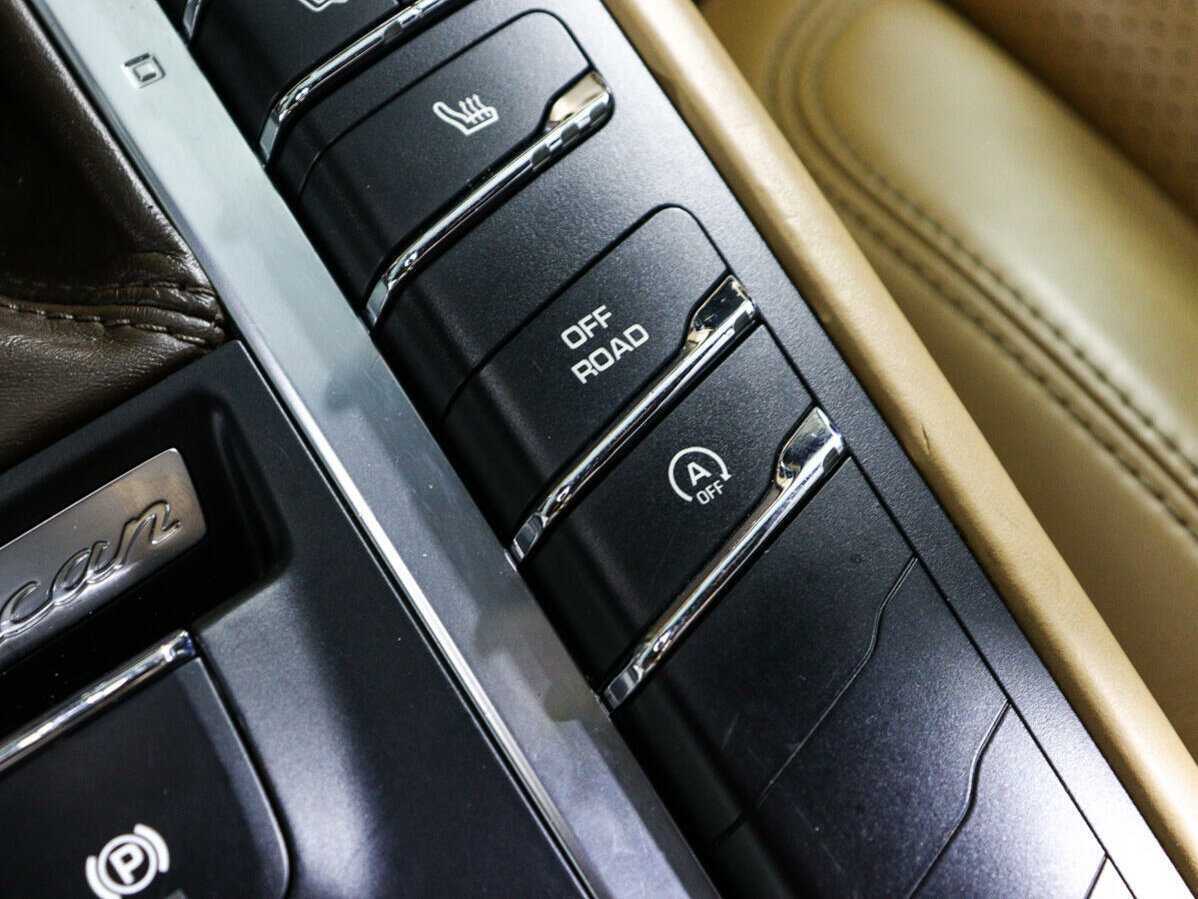 Купить Porsche Macan с пробегом. Фото: #22