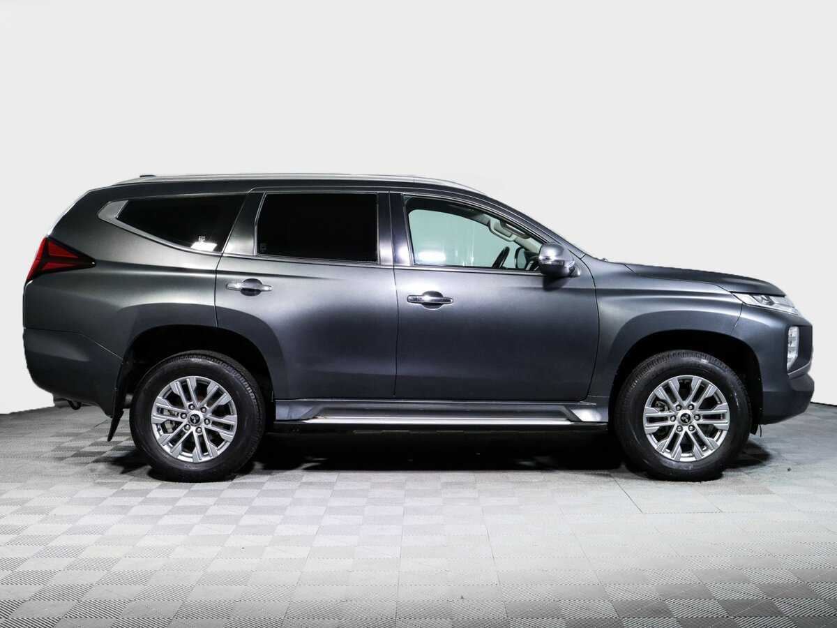 Купить Mitsubishi Pajero Sport с пробегом. Фото: #3