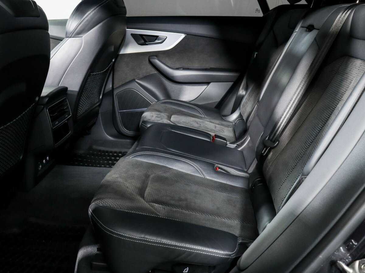 Купить Audi Q8 с пробегом. Фото: #9