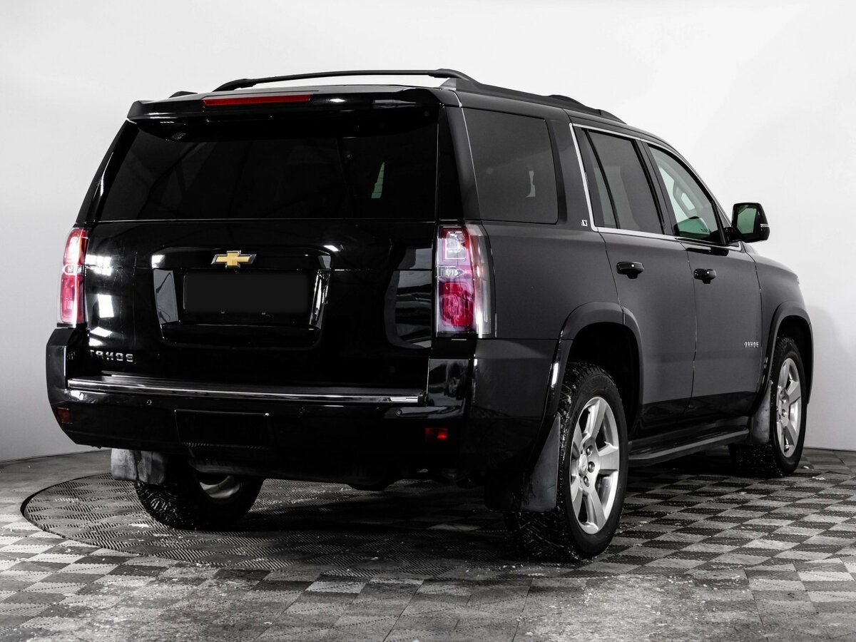 Купить Chevrolet Tahoe с пробегом. Фото: #3