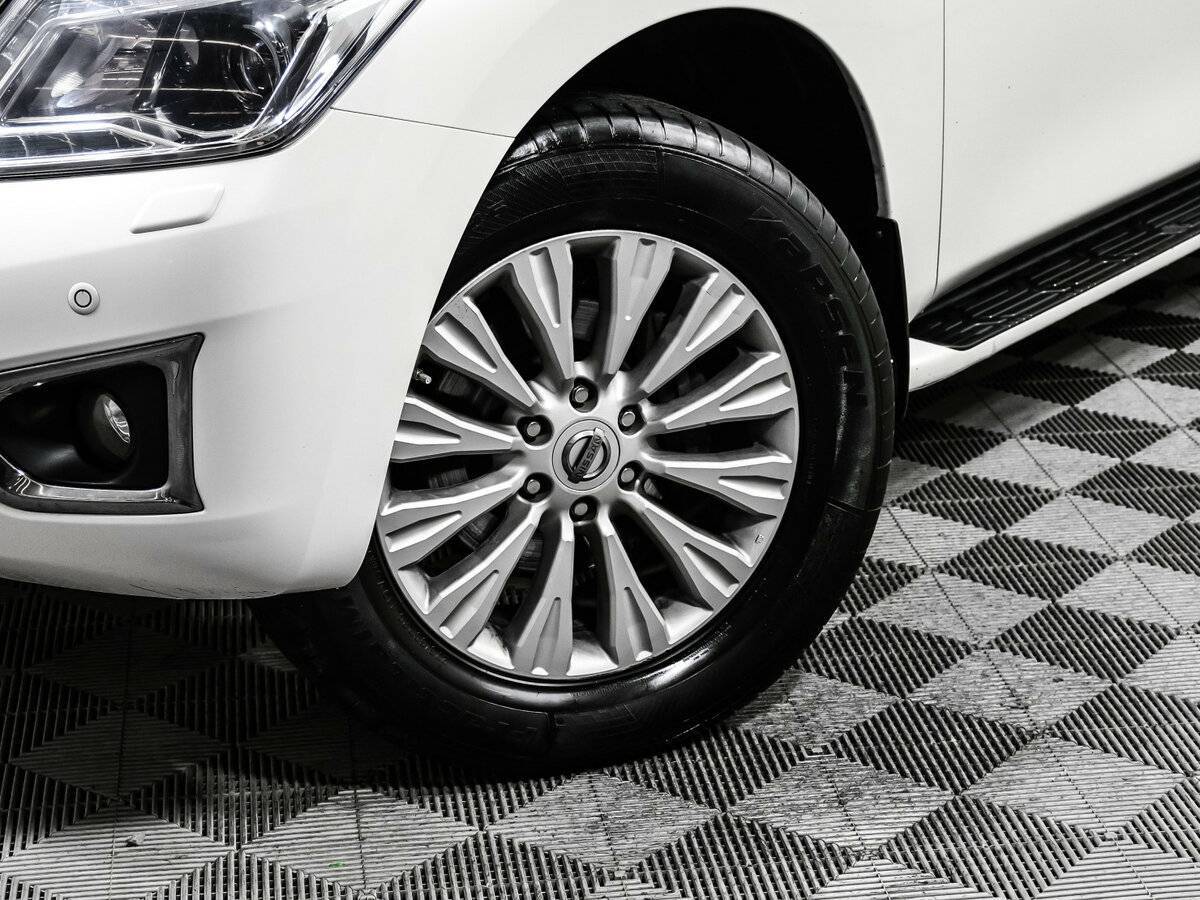 Купить Nissan Patrol с пробегом. Фото: #14