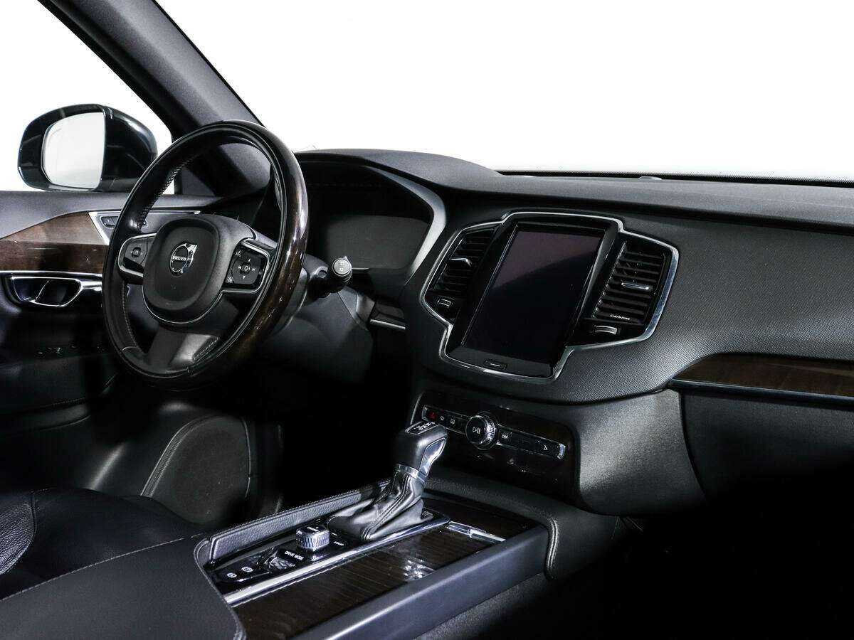 Купить Volvo XC90 с пробегом. Фото: #7