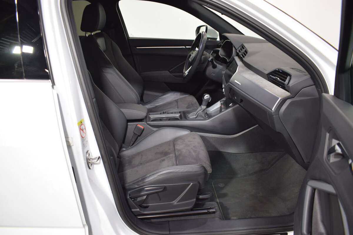 Купить Audi Q3 Sportback с пробегом. Фото: #11