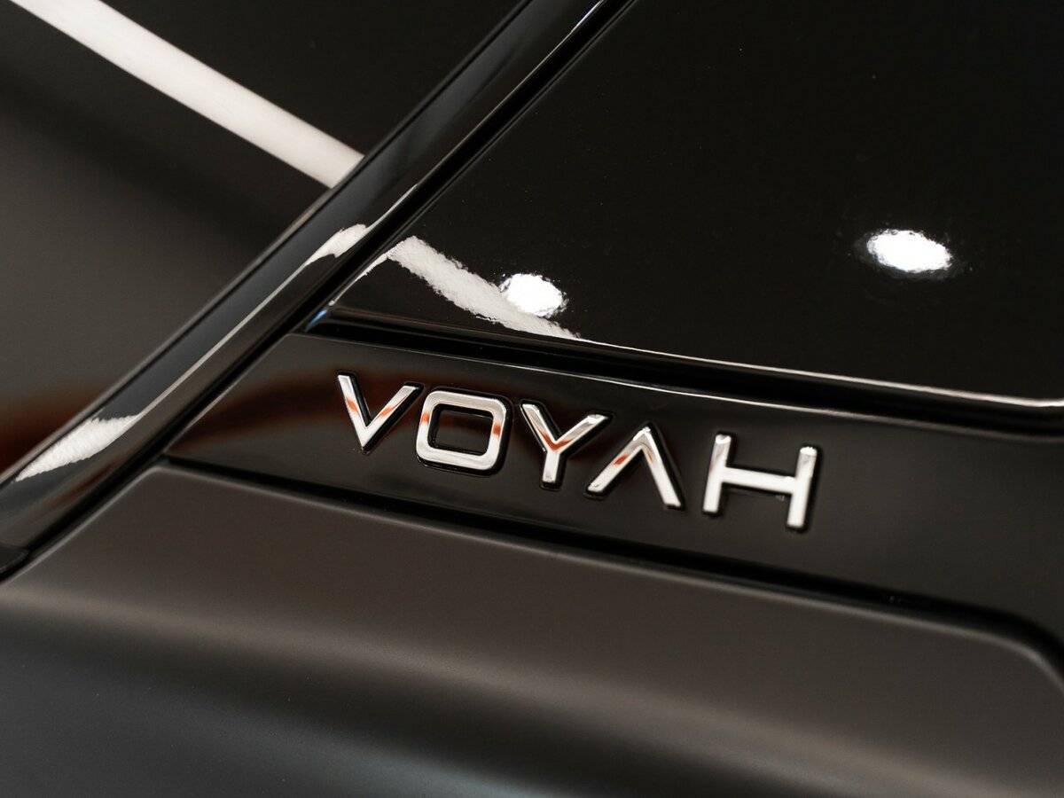 Купить Voyah Free с пробегом. Фото: #30