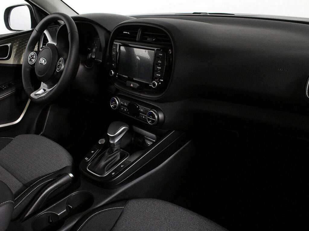 Купить Kia Soul с пробегом. Фото: #4