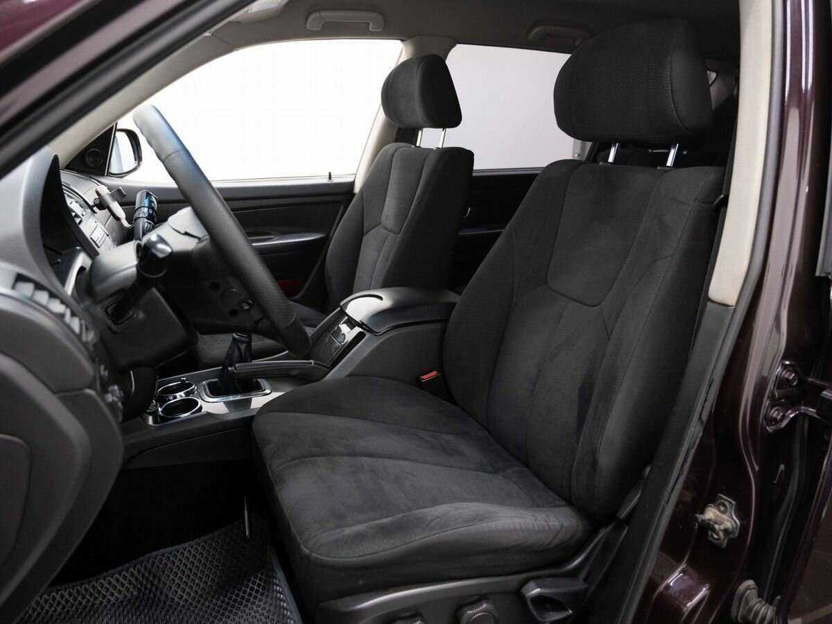 Купить SsangYong Rexton с пробегом. Фото: #7