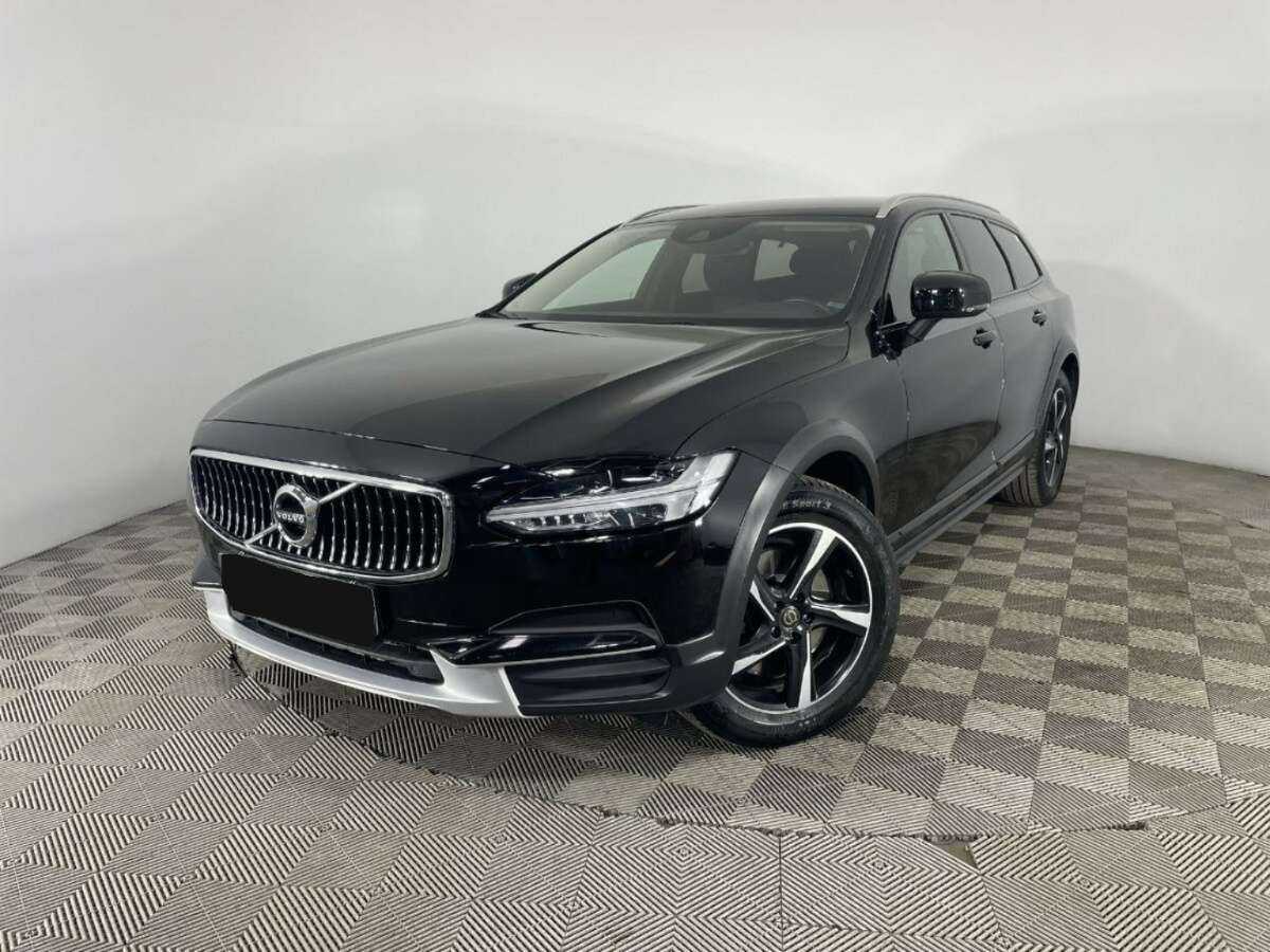 Купить Volvo V90 Cross Country с пробегом. Фото: #0