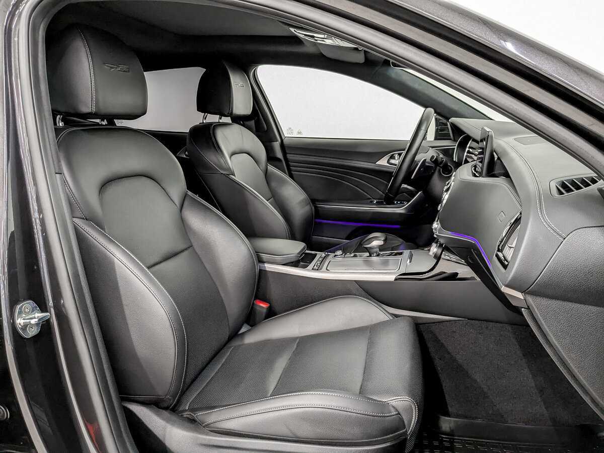 Купить Kia Stinger с пробегом. Фото: #23