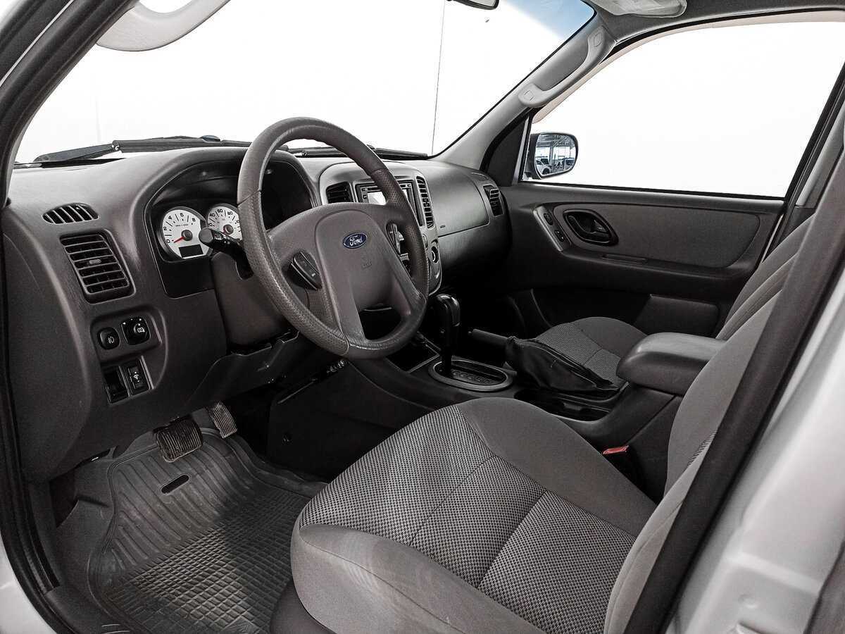 Купить Ford Escape с пробегом. Фото: #13