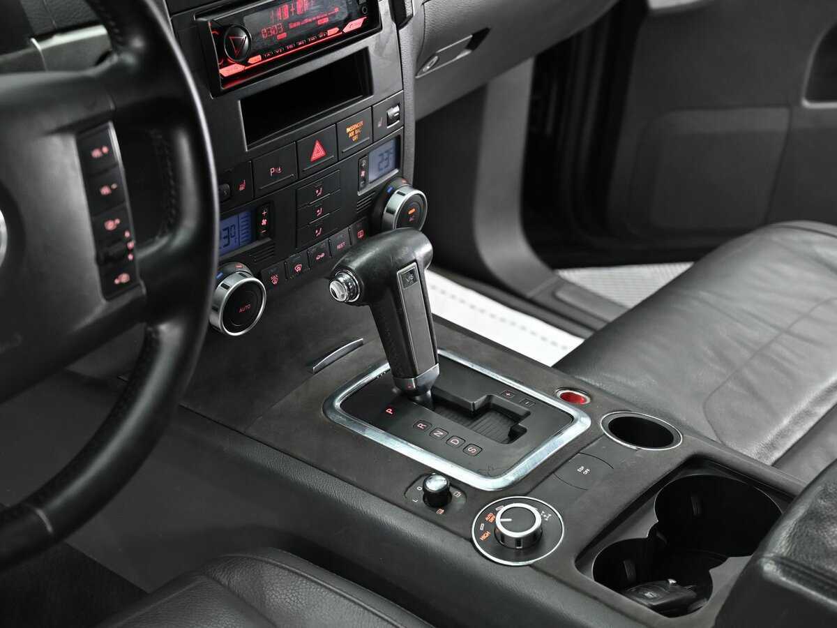 Купить Volkswagen Touareg с пробегом. Фото: #8