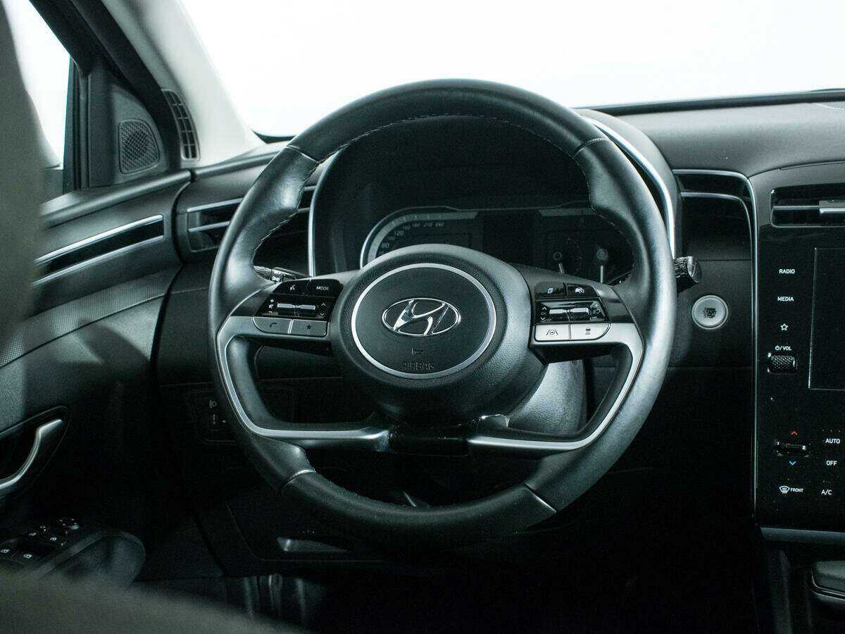 Купить Hyundai Tucson с пробегом. Фото: #13