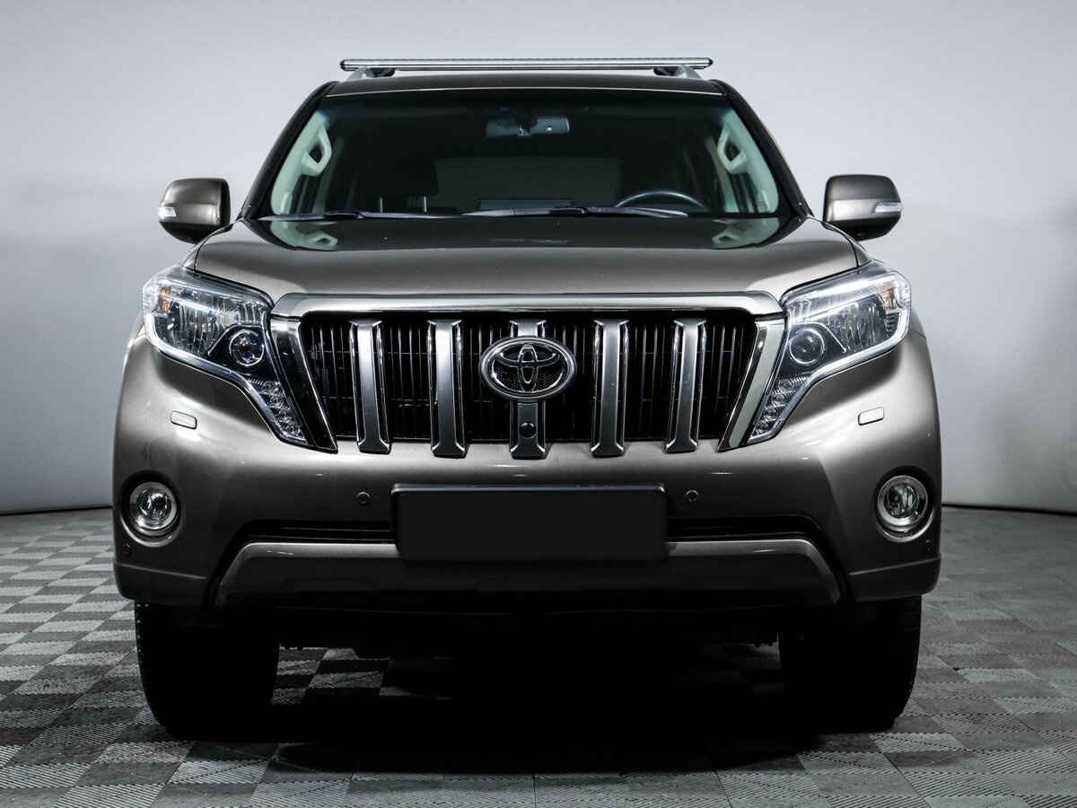 Купить Toyota Land Cruiser Prado с пробегом. Фото: #1