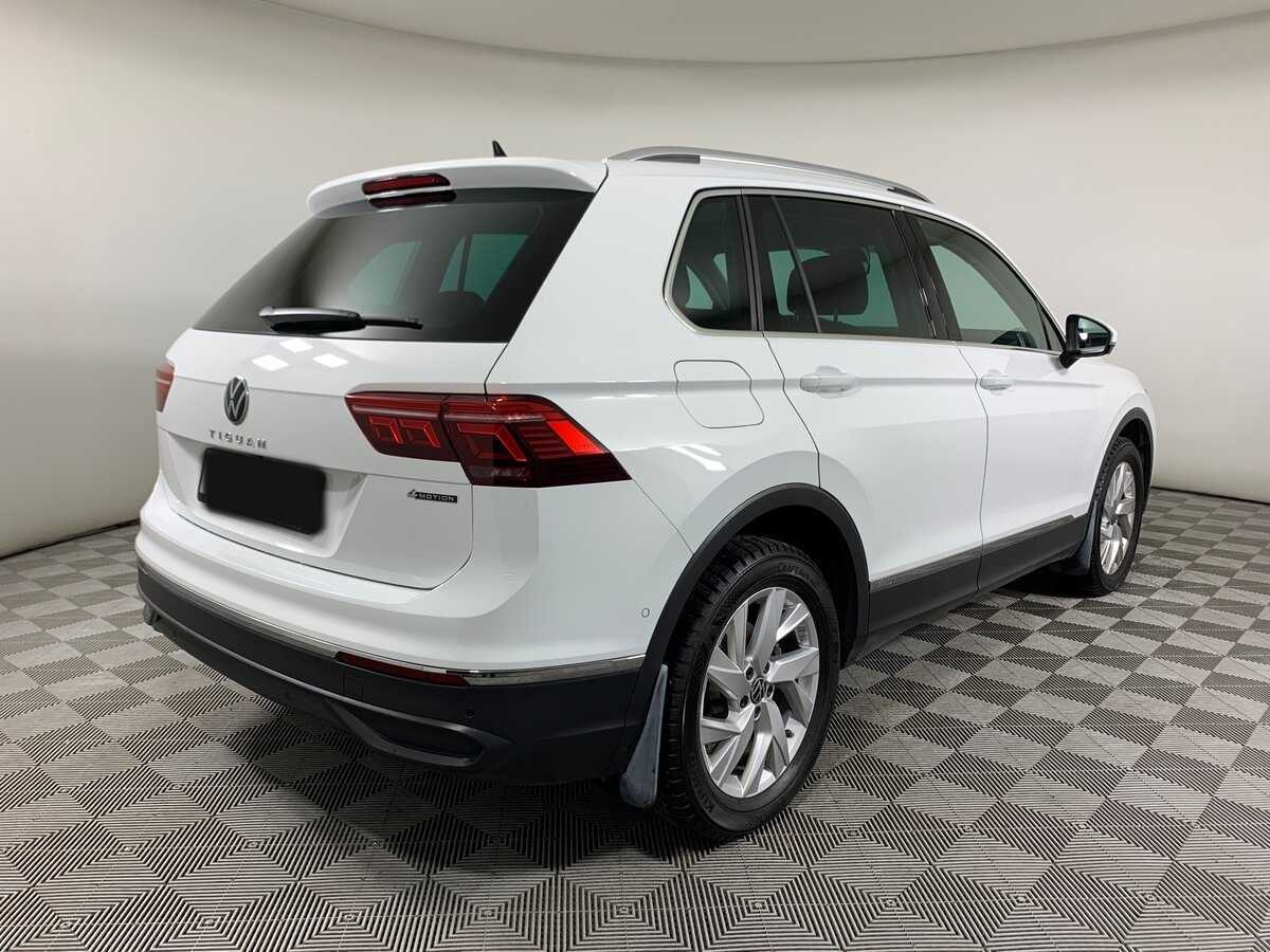 Купить Volkswagen Tiguan с пробегом. Фото: #4