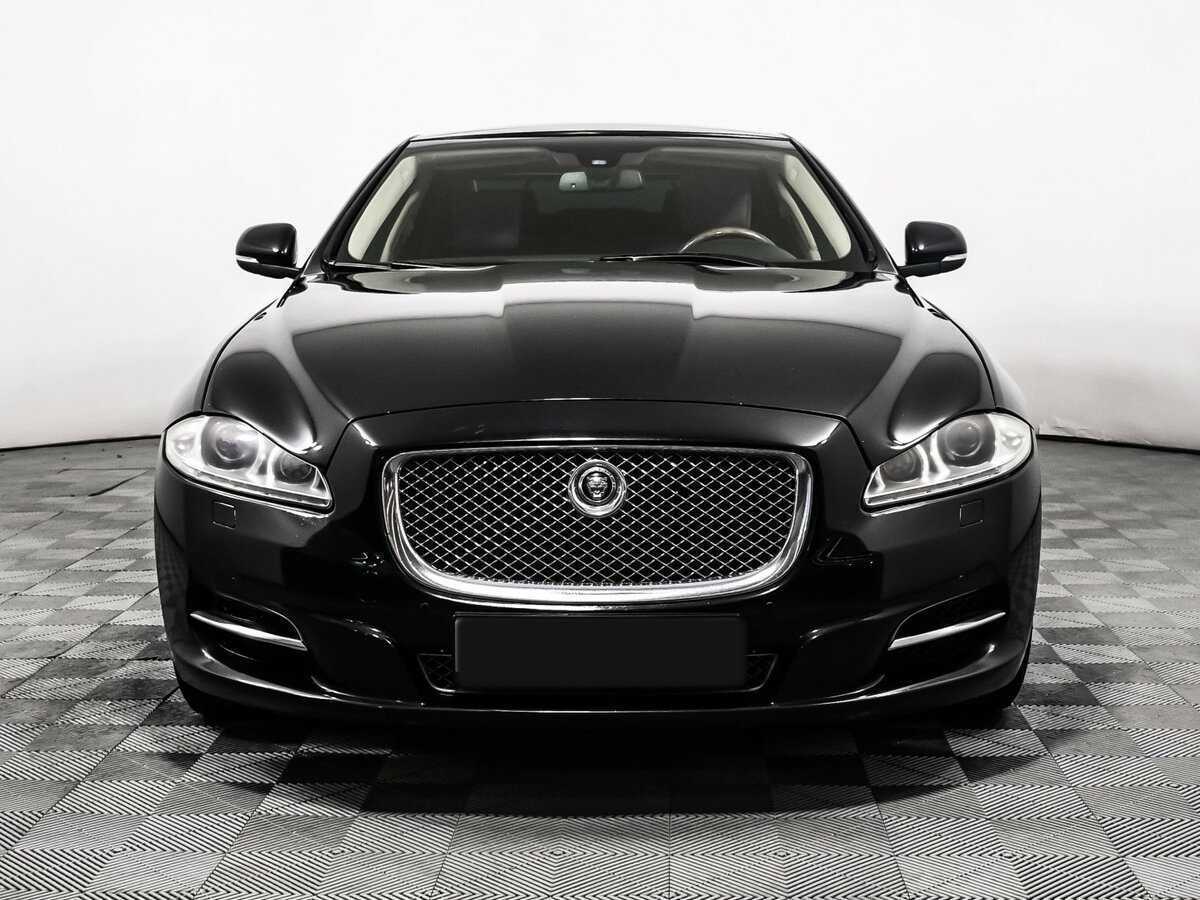 Купить Jaguar XJ с пробегом. Фото: #1
