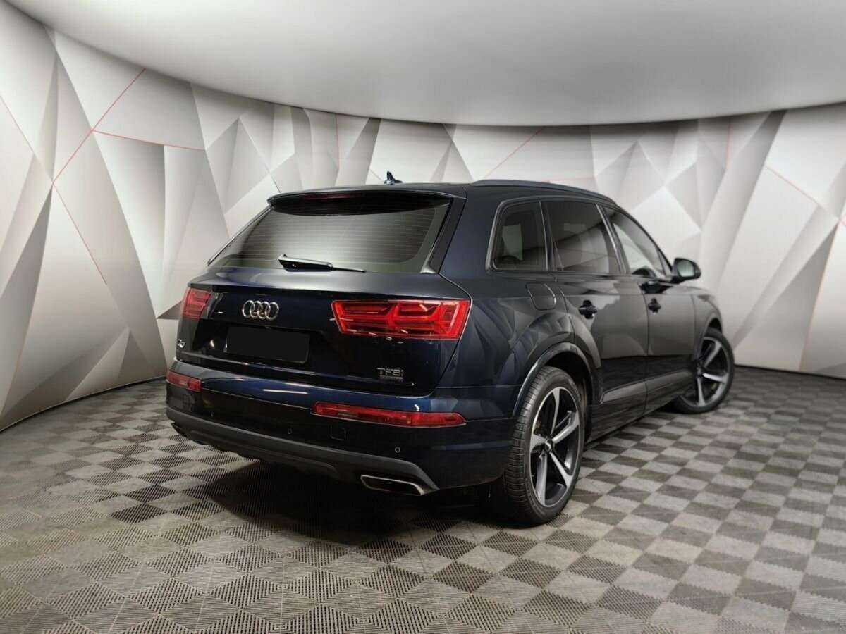 Купить Audi Q7 с пробегом. Фото: #1