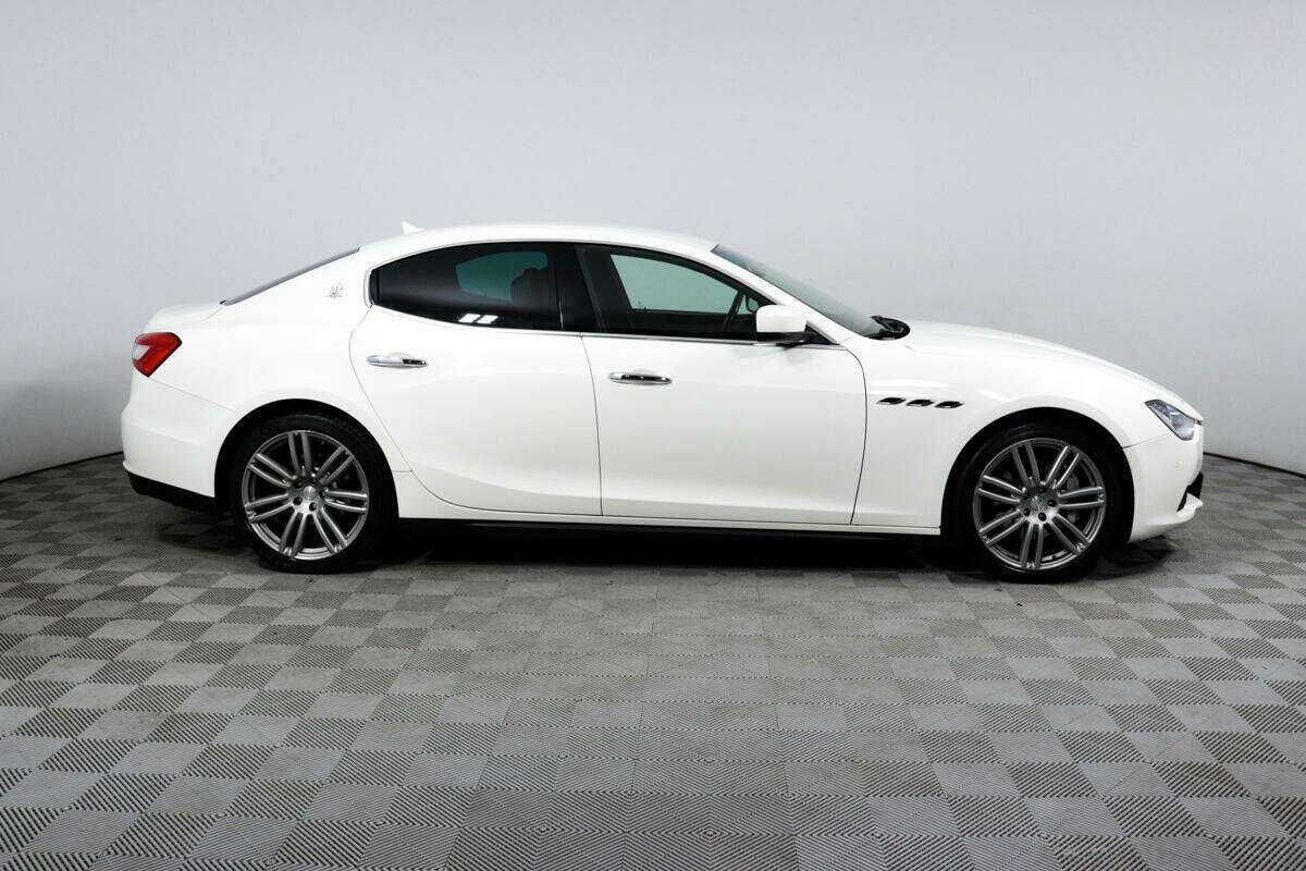 Купить Maserati Ghibli с пробегом. Фото: #3