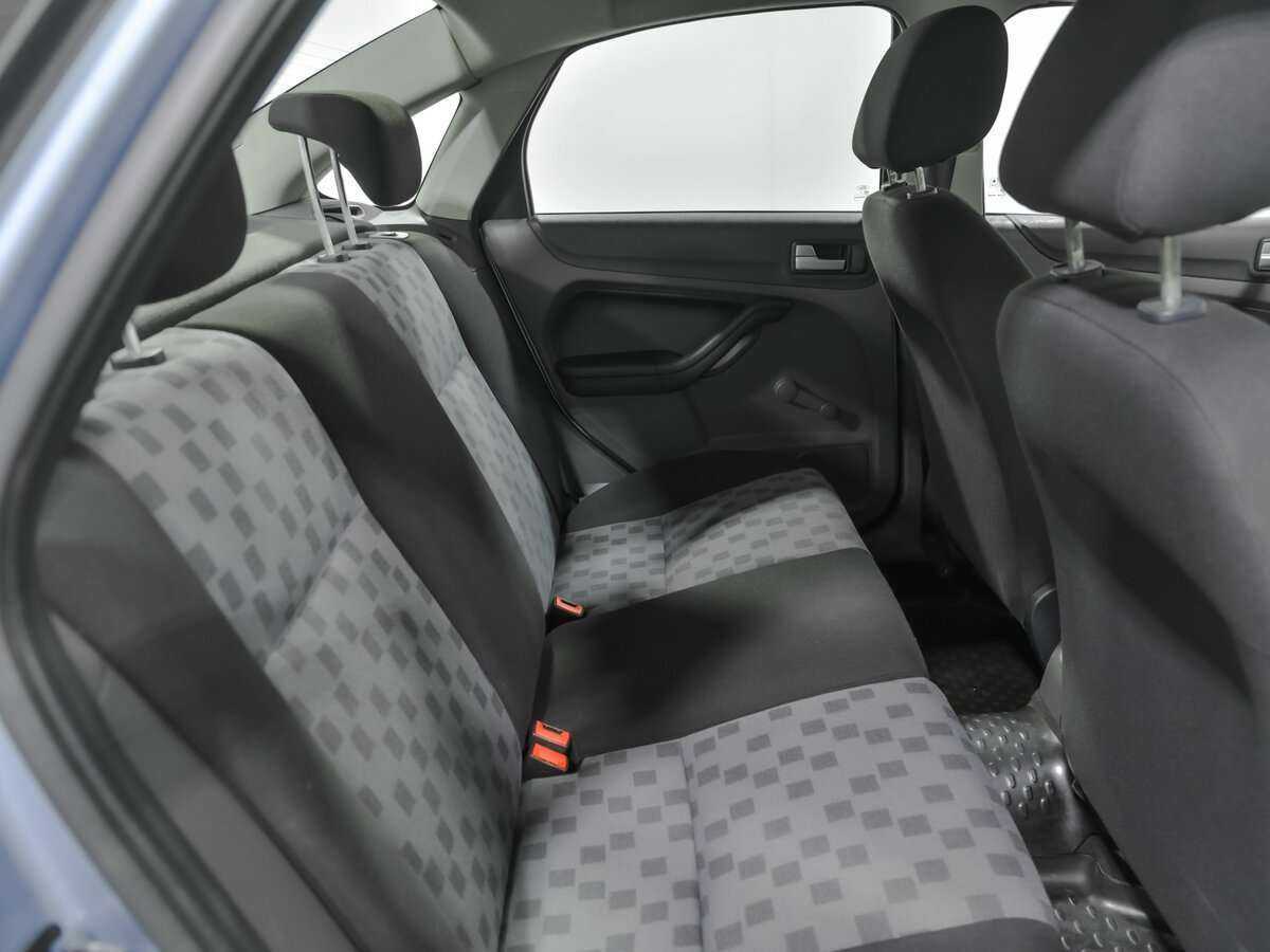 Купить Ford Focus с пробегом. Фото: #11