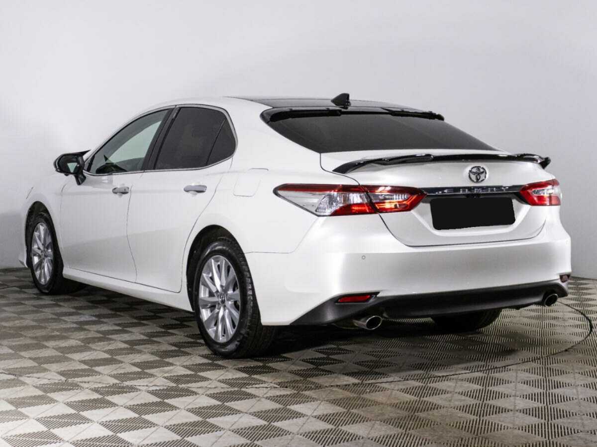 Купить Toyota Camry с пробегом. Фото: #6