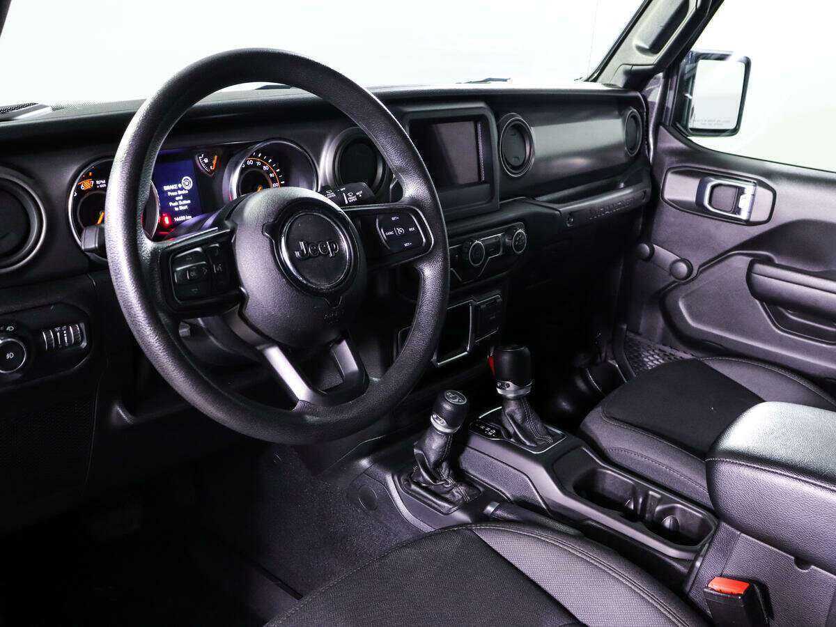 Купить Jeep Wrangler с пробегом. Фото: #12