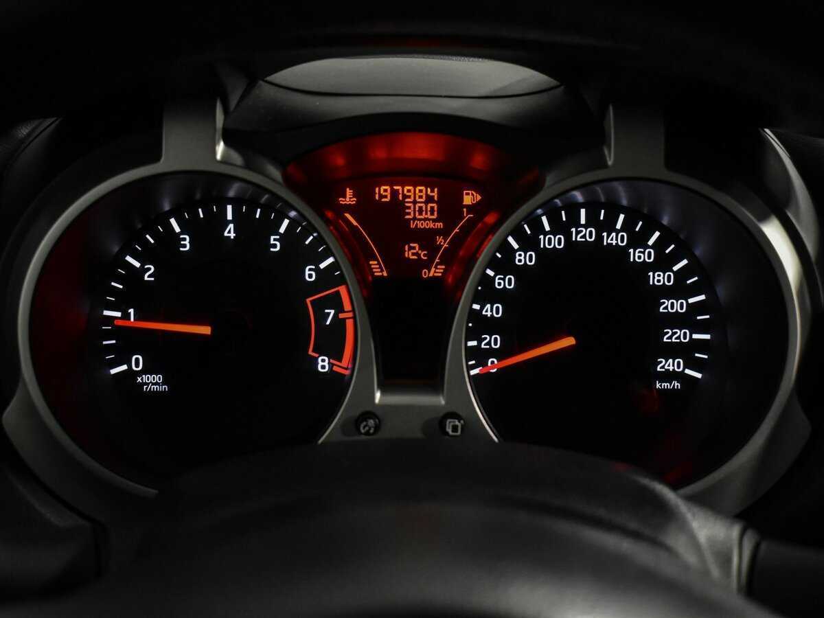Купить Nissan Juke с пробегом. Фото: #19