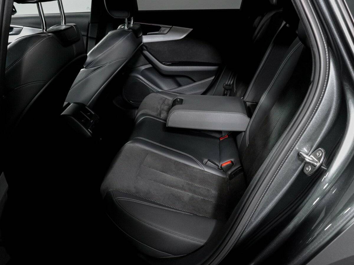 Купить Audi A4 с пробегом. Фото: #7