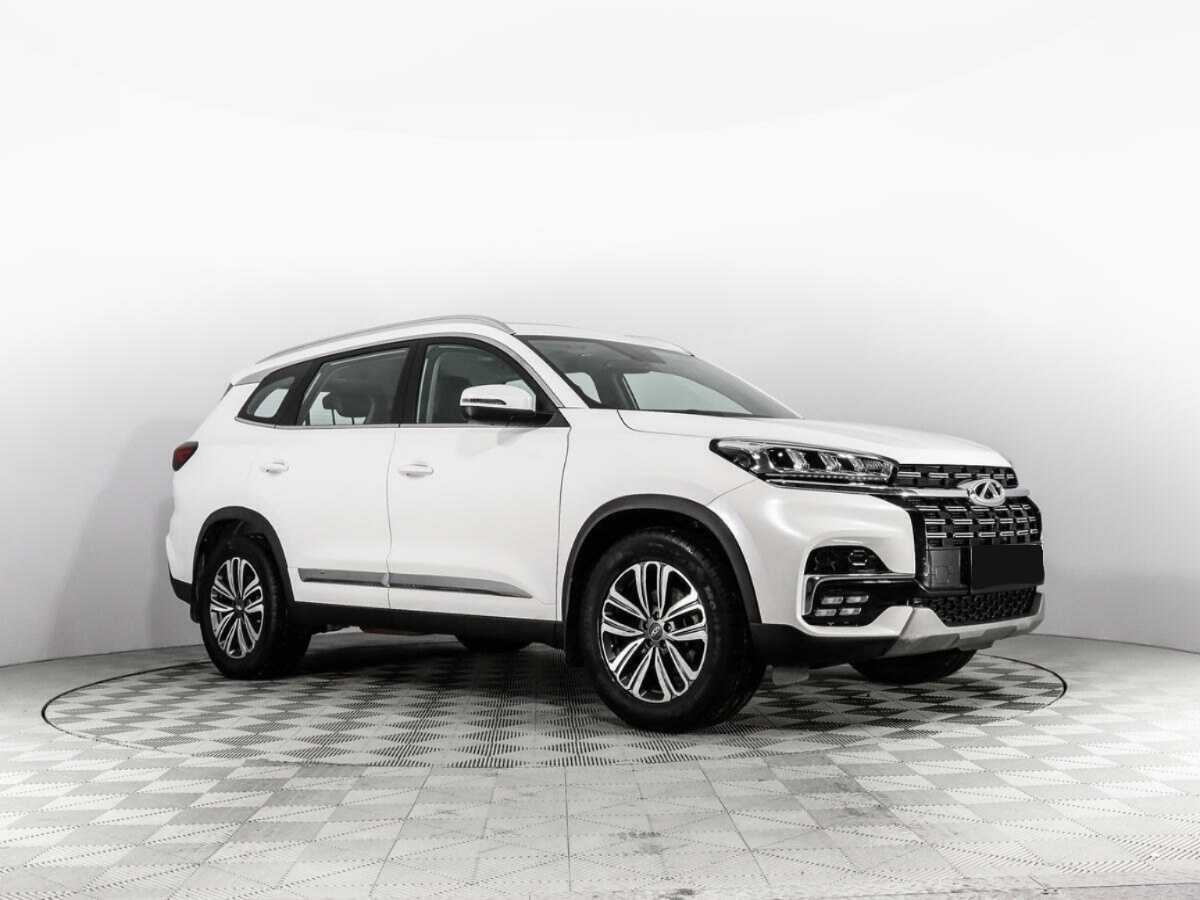 Купить Chery Tiggo 8 с пробегом. Фото: #2