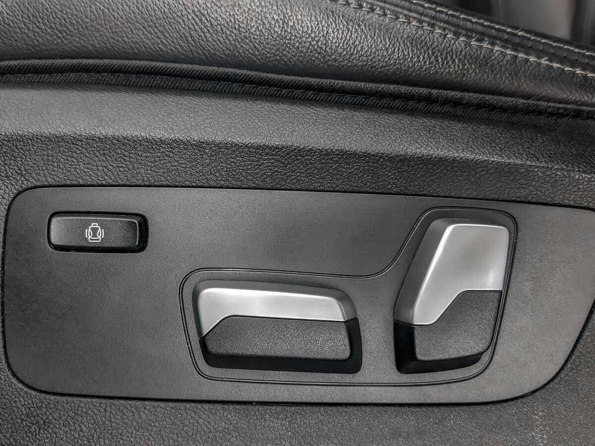 Купить BMW X5 с пробегом. Фото: #16