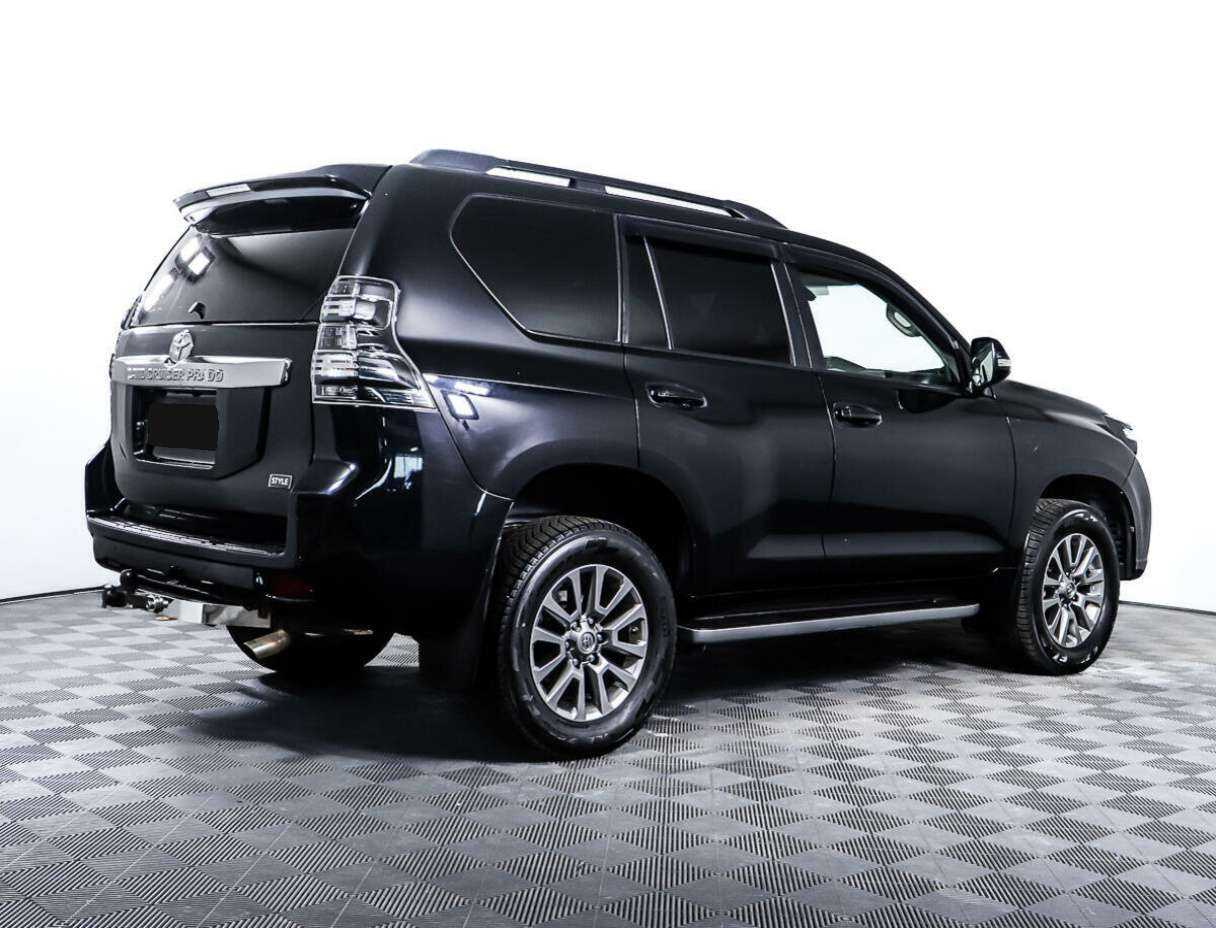 Купить Toyota Land Cruiser Prado с пробегом. Фото: #4
