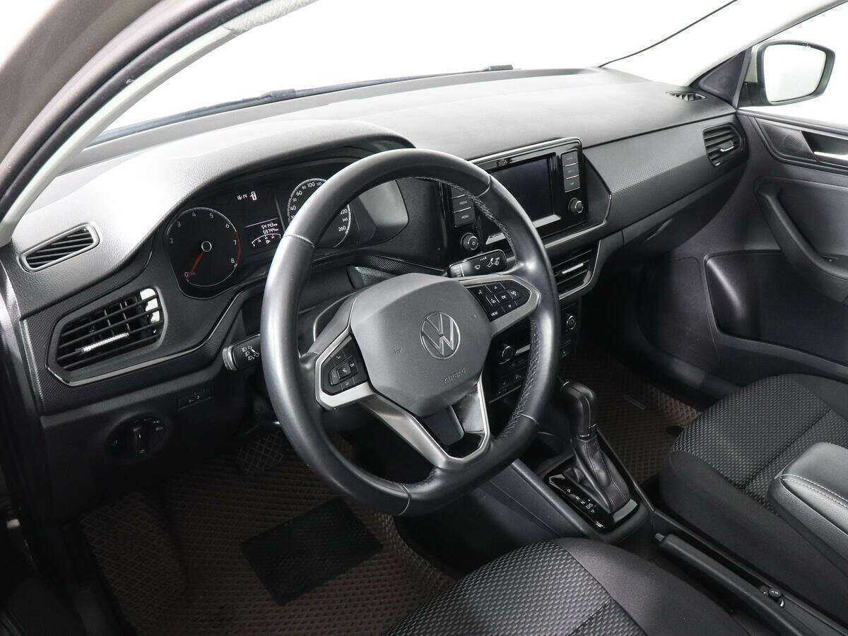 Купить Volkswagen Polo с пробегом. Фото: #8