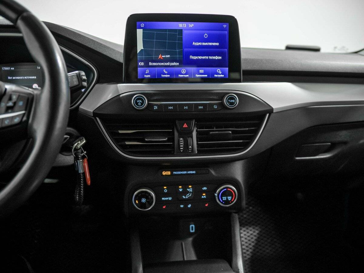 Купить Ford Focus с пробегом. Фото: #10