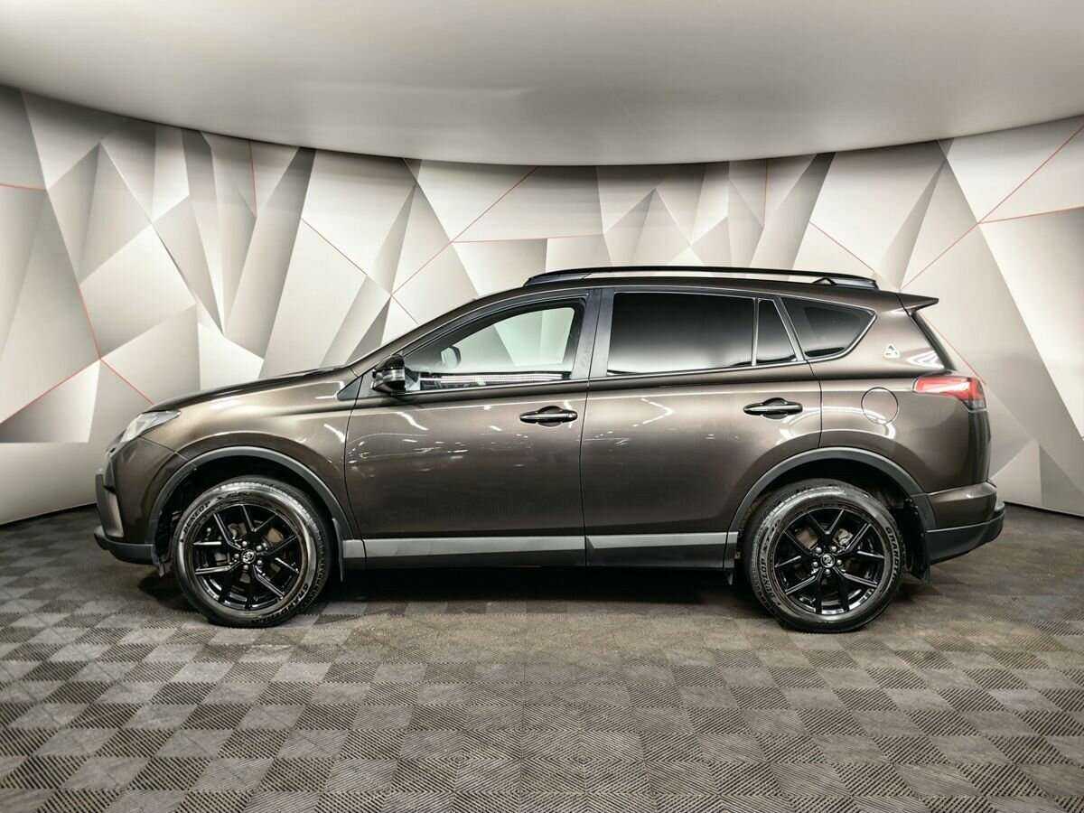 Купить Toyota RAV4 с пробегом. Фото: #4