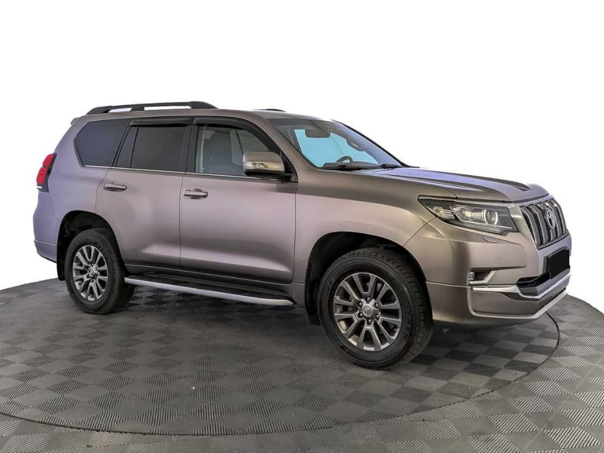 Купить Toyota Land Cruiser Prado с пробегом. Фото: #2