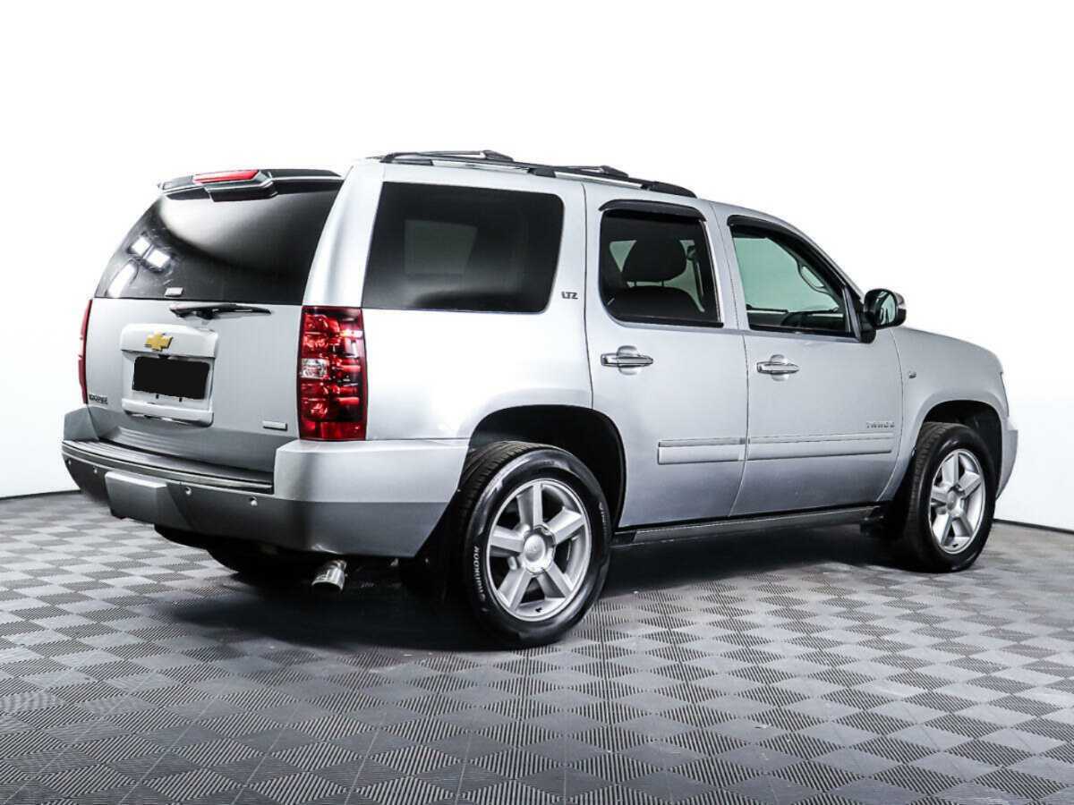 Купить Chevrolet Tahoe с пробегом. Фото: #4