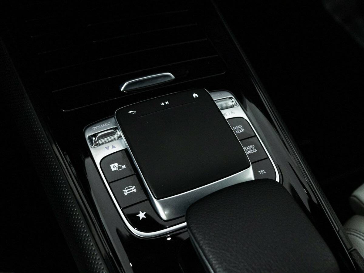 Купить Mercedes-Benz GLB с пробегом. Фото: #17