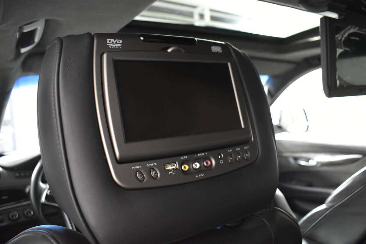 Купить Cadillac Escalade с пробегом. Фото: #13
