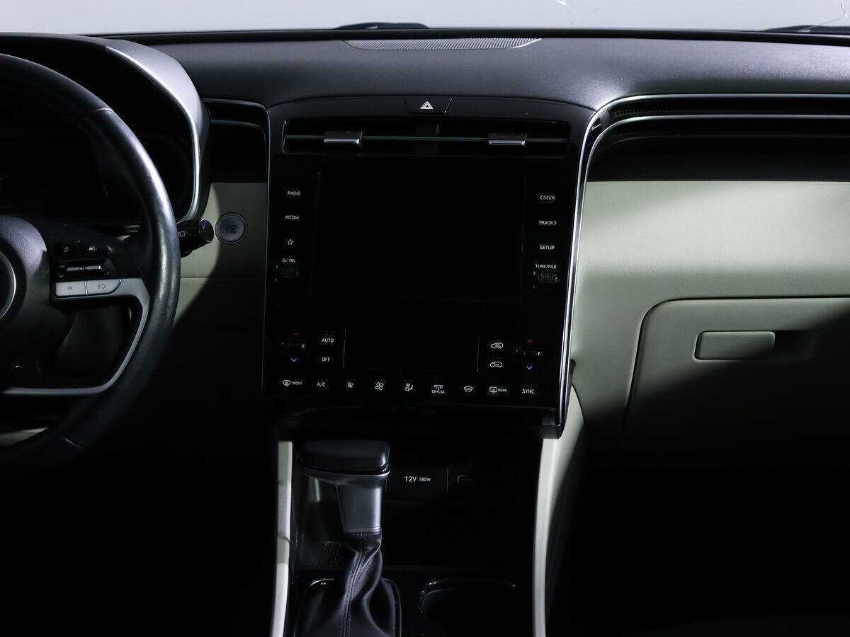 Купить Hyundai Tucson с пробегом. Фото: #9