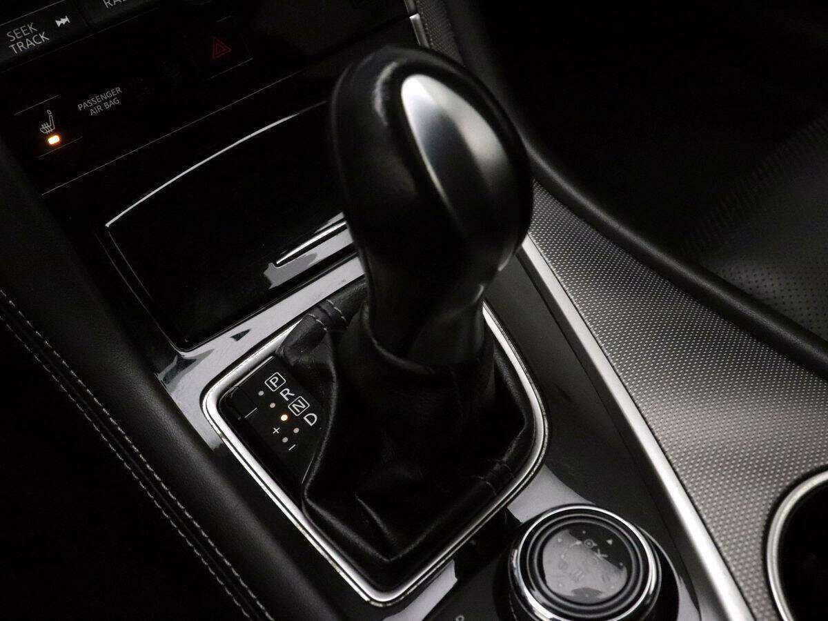 Купить Infiniti Q50 с пробегом. Фото: #14