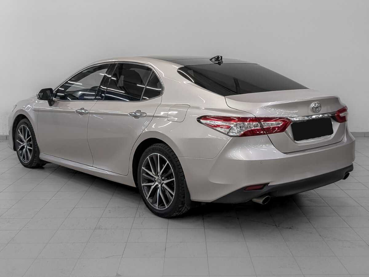 Купить Toyota Camry с пробегом. Фото: #6