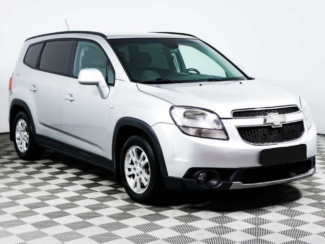 Купить Chevrolet Orlando с пробегом. Фото: #2