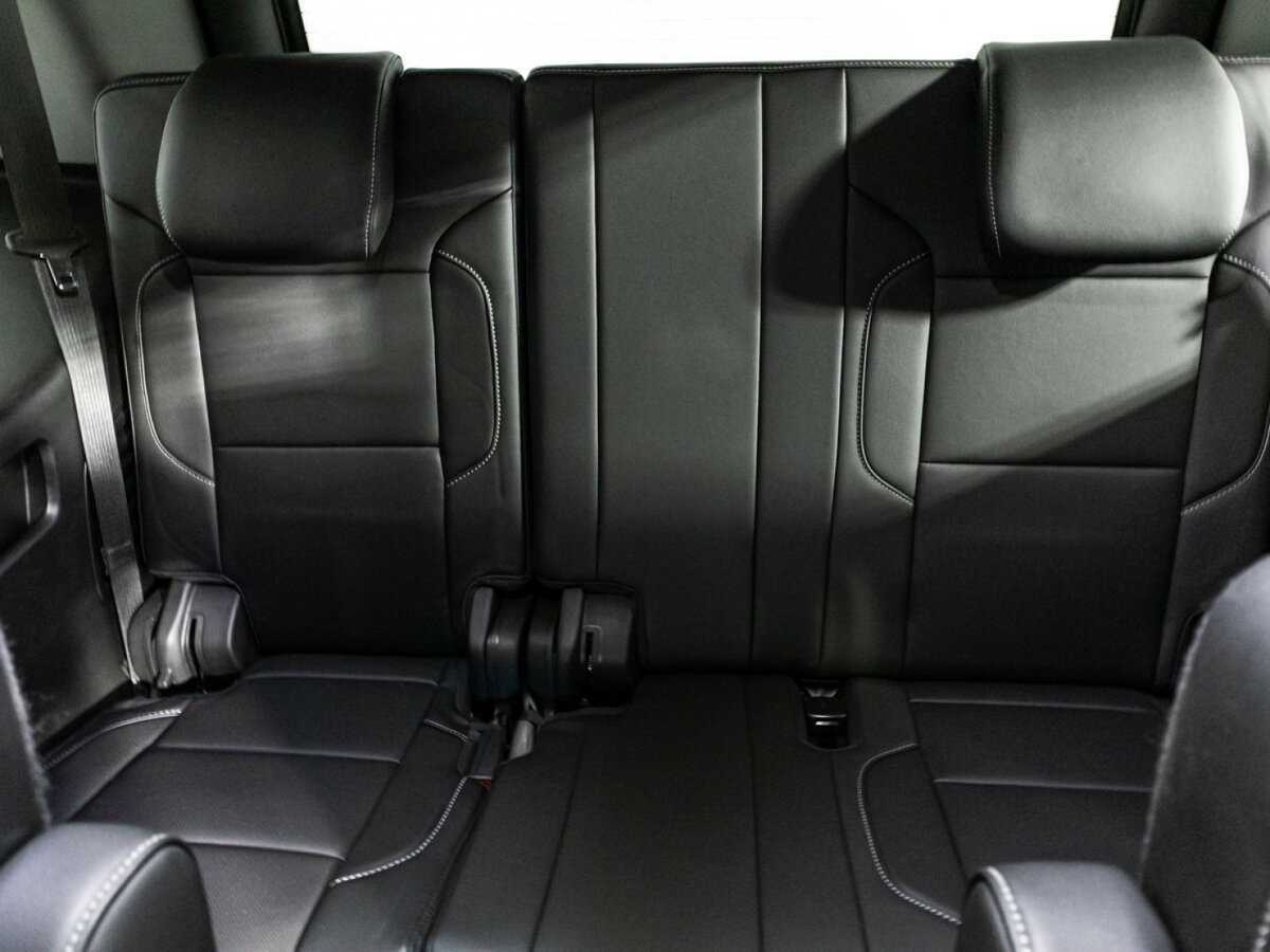 Купить Chevrolet Tahoe с пробегом. Фото: #14