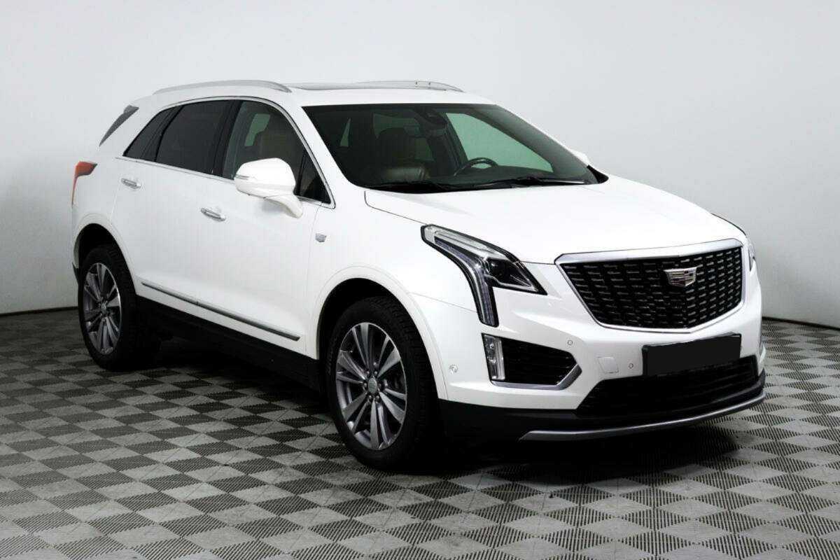 Купить Cadillac XT5 с пробегом. Фото: #0