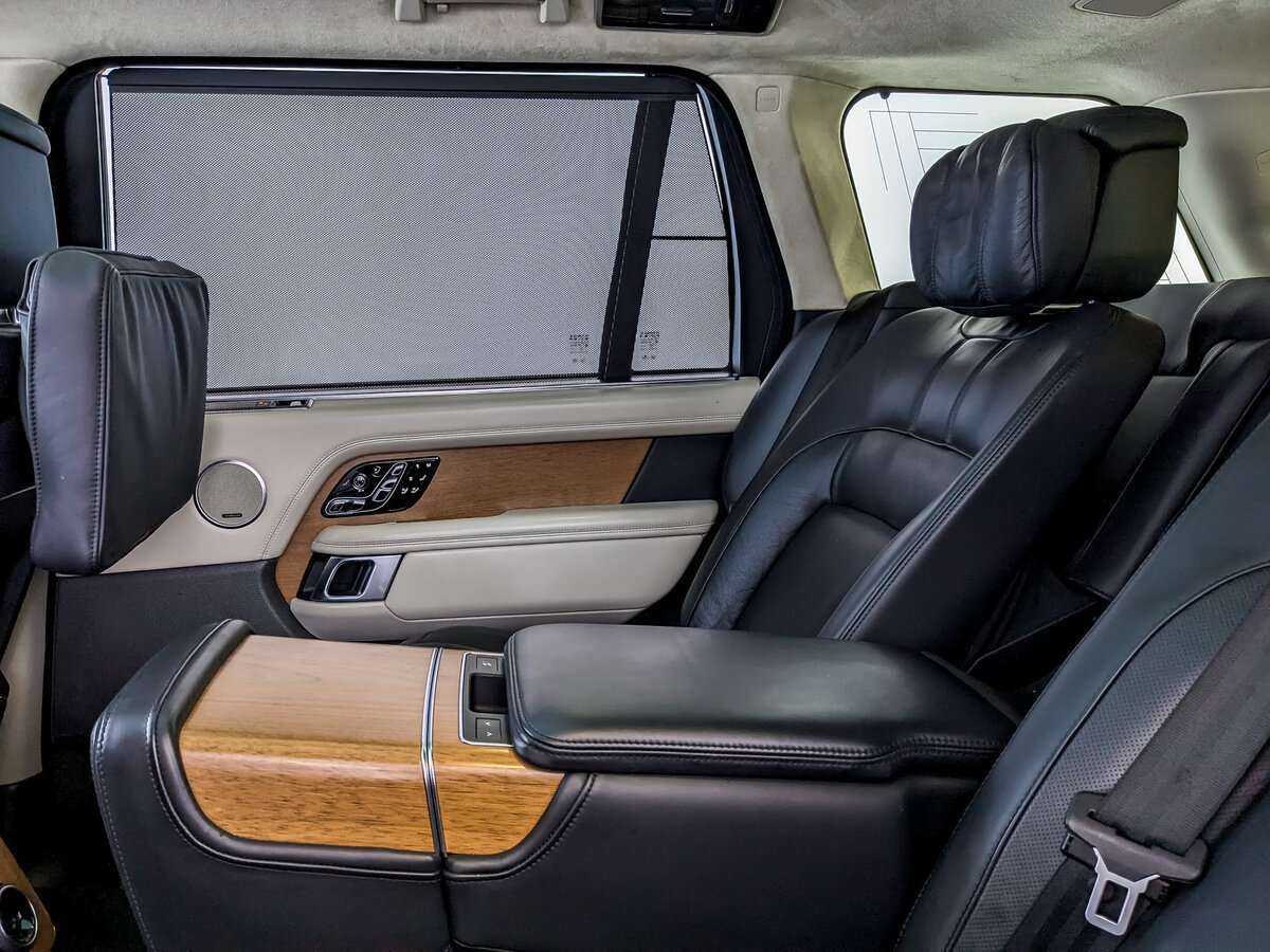Купить Land Rover Range Rover с пробегом. Фото: #22